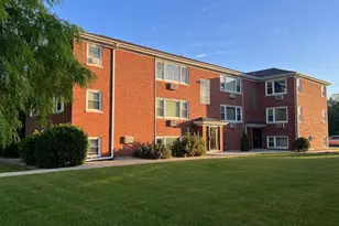 1860 Parkside Dr, Park Ridge, IL 60068 - Photo 17