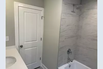 10115 S Indiana Avenue, Chicago, IL 60628 - Photo 13