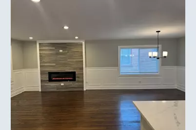 10115 S Indiana Avenue, Chicago, IL 60628 - Photo 5