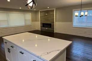 10115 S Indiana Ave, Chicago, IL 60628 - Photo 9