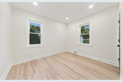3 S South Elgin Boulevard, South Elgin, IL 60177 - Photo 11