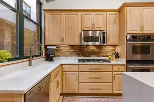 1737 N Paulina St, Chicago, IL 60622 - Photo 3