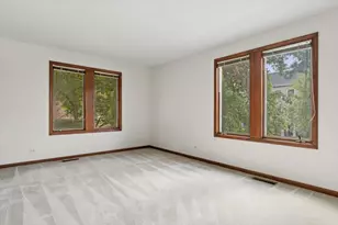 135 Aurora Ave, Naperville, IL 60540 - Photo 23