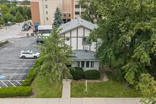 135 Aurora Ave, Naperville, IL 60540 - Photo 29