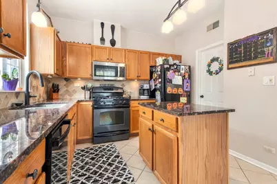 41 W Briarwood Drive #41, Streamwood, IL 60107 - Photo 11