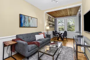 2626 W Morse Ave, Chicago, IL 60645 - Photo 5