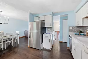 1419 Hampton Ln, Schaumburg, IL 60193 - Photo 11