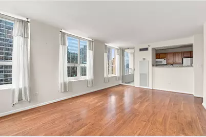 345 N La Salle Street #1803, Chicago, IL 60654 - Photo 3