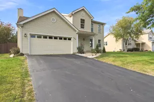 389 Blackfoot Dr, Bolingbrook, IL 60490 - Photo 3