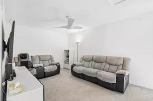 285 Didier Ct, Buffalo Grove, IL 60089 - Photo 31