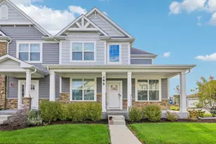 285 Didier Ct, Buffalo Grove, IL 60089 - Photo 1
