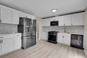 16101 Avalon Ave, South Holland, IL 60473 - Photo 11