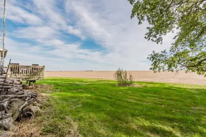 6528 Lilac Road, Clifton, IL 61727 - Photo 27