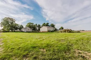 6528 Lilac Rd, Clifton, IL 61727 - Photo 29