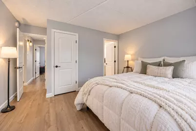 232 Klein Creek Court #4D, Carol Stream, IL 60188 - Photo 9
