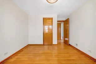 5143 S Rutherford Ave, Chicago, IL 60638 - Photo 11
