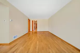 5143 S Rutherford Ave, Chicago, IL 60638 - Photo 7