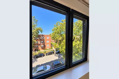1329 W Estes Avenue #3B, Chicago, IL 60626 - Photo 7