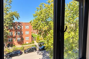 1329 W Estes Ave, Chicago, IL 60626 - Photo 7