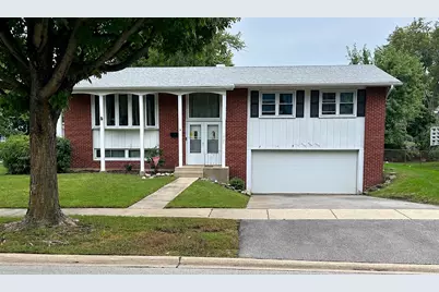 2727 Mitchell Drive, Woodridge, IL 60517 - Photo 1