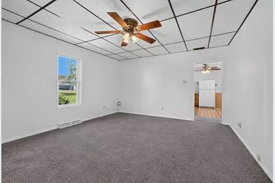 604 W Elm Street, LeRoy, IL 61752 - Photo 11
