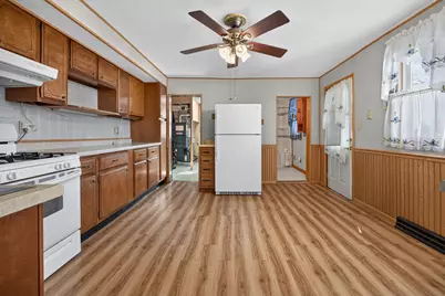 604 W Elm Street, LeRoy, IL 61752 - Photo 5