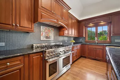 718 Woodmere Lane, Glenview, IL 60025 - Photo 9
