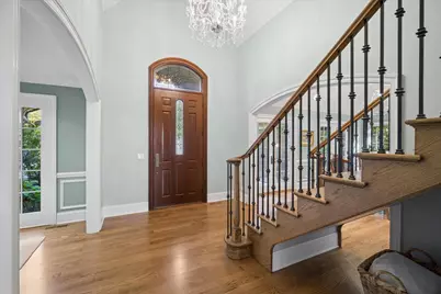718 Woodmere Lane, Glenview, IL 60025 - Photo 3