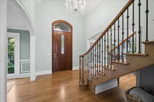 718 Woodmere Ln, Glenview, IL 60025 - Photo 3