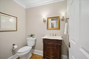 718 Woodmere Ln, Glenview, IL 60025 - Photo 23