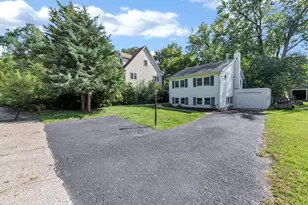 21855 W 4th St, Lake Villa, IL 60046 - Photo 1