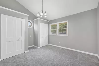 21855 W 4th Street, Lake Villa, IL 60046 - Photo 9