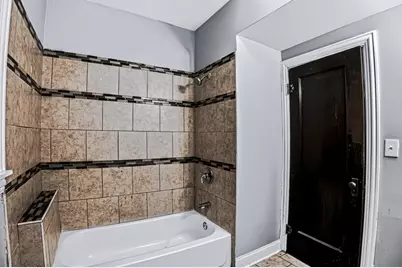 7723 S Constance Avenue, Chicago, IL 60649 - Photo 23