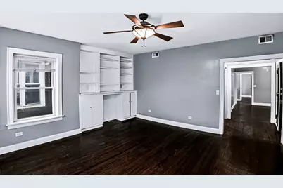 7723 S Constance Avenue, Chicago, IL 60649 - Photo 17