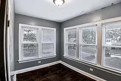 7723 S Constance Avenue, Chicago, IL 60649 - Photo 27