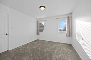 9040 Witham Ln, Woodridge, IL 60517 - Photo 39