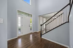 9040 Witham Ln, Woodridge, IL 60517 - Photo 11