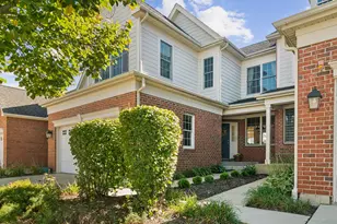 27 Harborside Way, Hawthorn Woods, IL 60047 - Photo 1