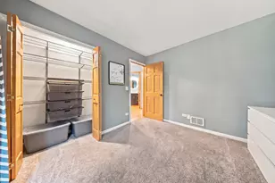 731 Nashua Ct, Crystal Lake, IL 60012 - Photo 21
