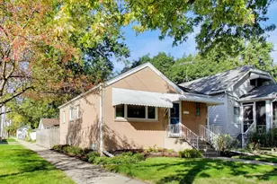3848 Raymond Ave, Brookfield, IL 60513 - Photo 1