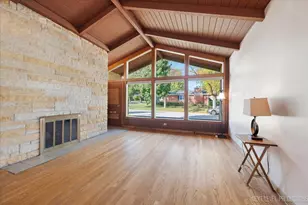 331 E View St, Lombard, IL 60148 - Photo 9