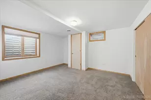 331 E View St, Lombard, IL 60148 - Photo 19