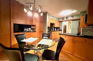 4050 N Dundee Rd, Northbrook, IL 60062 - Photo 7