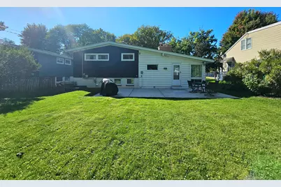 567 S Lewis Avenue, Lombard, IL 60148 - Photo 3