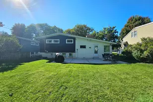 567 S Lewis Ave, Lombard, IL 60148 - Photo 3