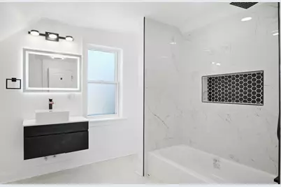 8257 S Blackstone Avenue, Chicago, IL 60619 - Photo 25