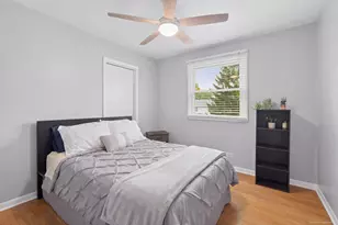 17W467 Portsmouth Dr, Darien, IL 60561 - Photo 21