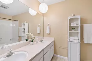 17W467 Portsmouth Dr, Darien, IL 60561 - Photo 19