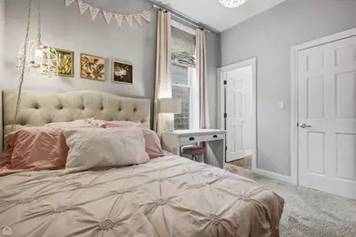 1310 W Roscoe Street, Chicago, IL 60657 - Photo 27