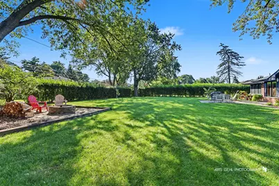 907 Sherwood Drive, Prospect Heights, IL 60070 - Photo 33